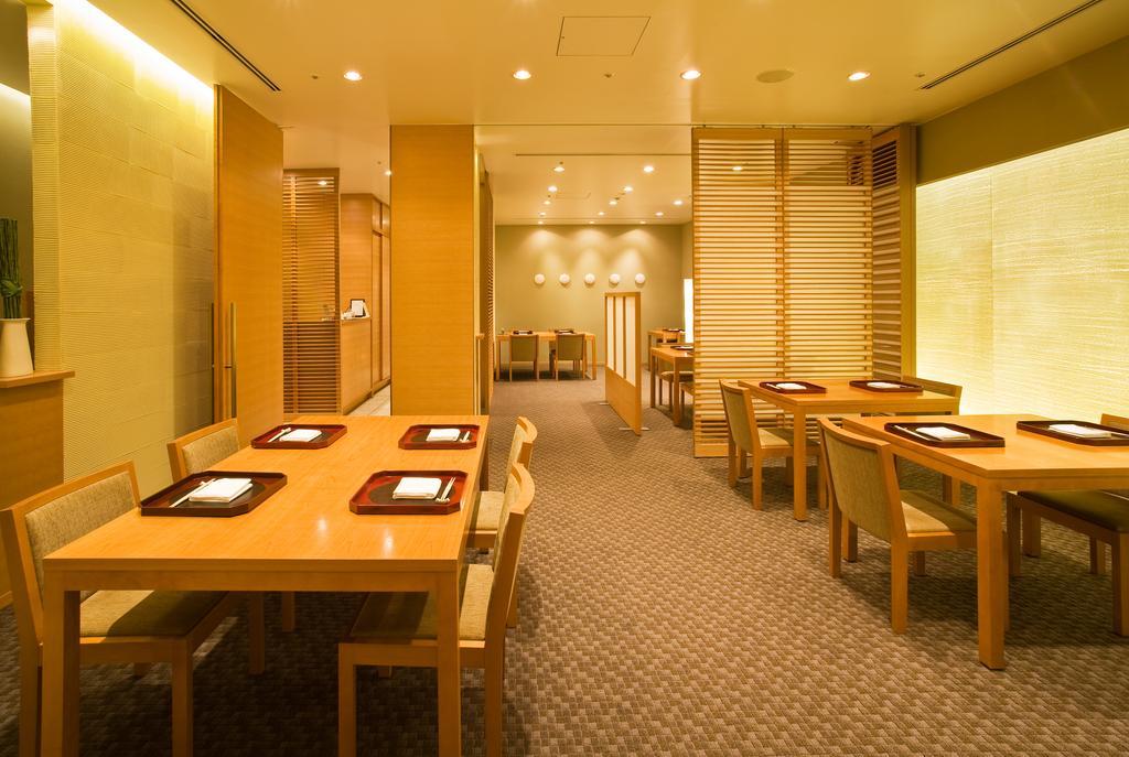 Hotel Grand Hills Shizuoka Restoran fotoğraf
